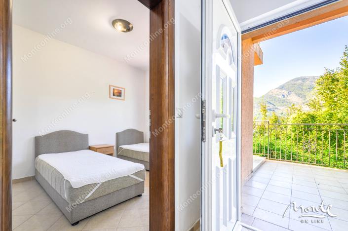 Image No.24-Maison de 4 chambres à vendre à Tivat