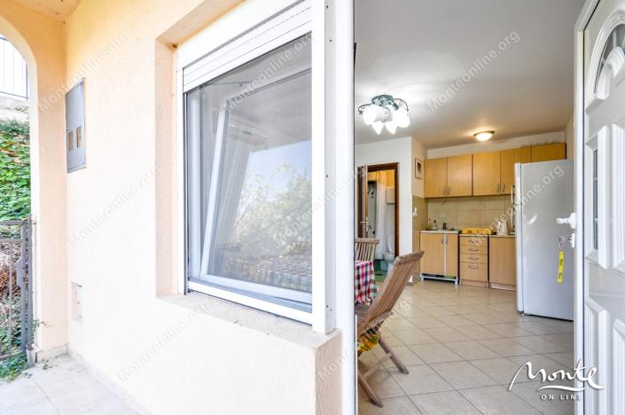 Image No.26-Maison de 4 chambres à vendre à Tivat