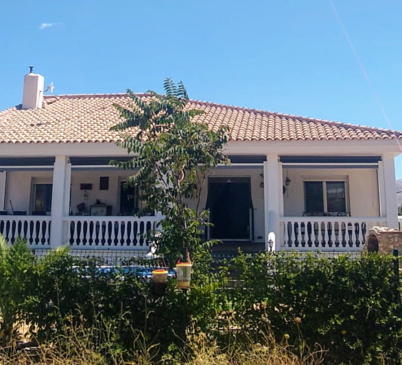 Image No.2-Maison de campagne de 3 chambres à vendre à Malaga