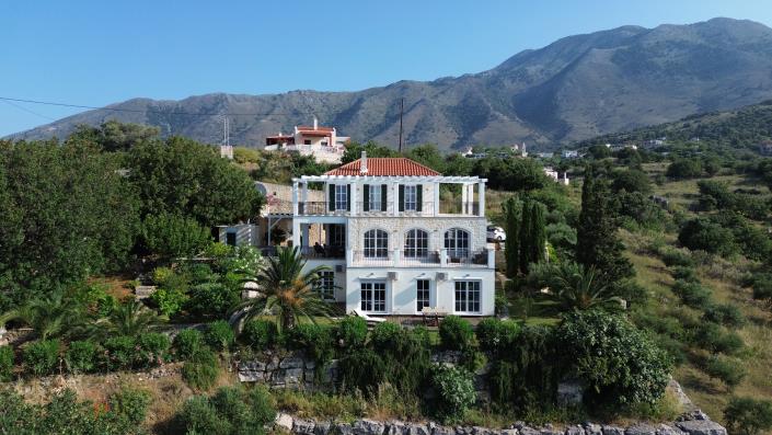 Image No.9-Villa de 6 chambres à vendre à Kournas