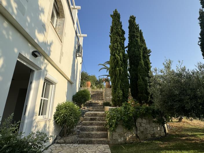 Image No.38-Villa de 6 chambres à vendre à Kournas