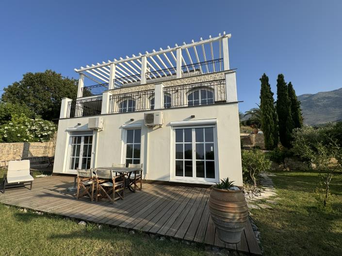 Image No.50-Villa de 6 chambres à vendre à Kournas