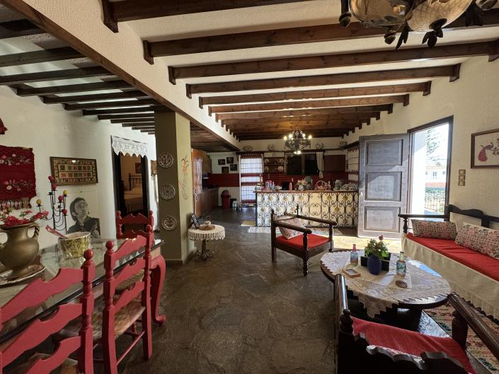 Image No.3-Maison / Villa de 5 chambres à vendre à Georgioupoli