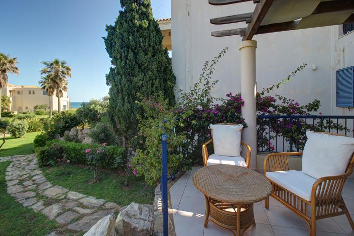 Image No.7-2 Bed Maisonette for sale