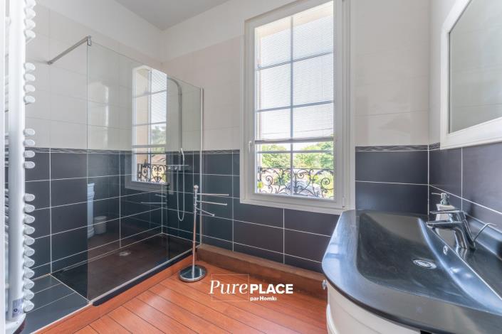 Image No.11-Maison / Villa de 4 chambres à vendre à Izon