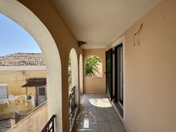 elevated-position-sinarades-countryside-view-