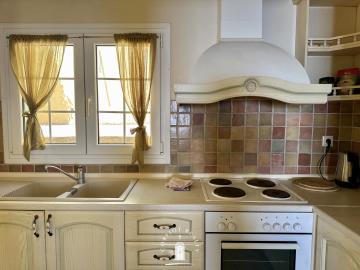 Modern-Kitchen-Nissaki-Villa