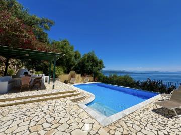 modern-sea-view-villa-in-corfu