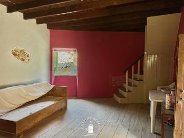 ano-korakiana-house-interior