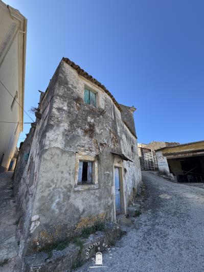 Image No.3-Maison / Villa à vendre à Corfou