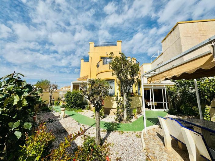 Image No.19-3 Bed Villa for sale