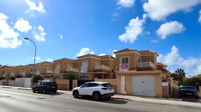 Image No.8-Villa de 2 chambres à vendre à Playa Flamenca