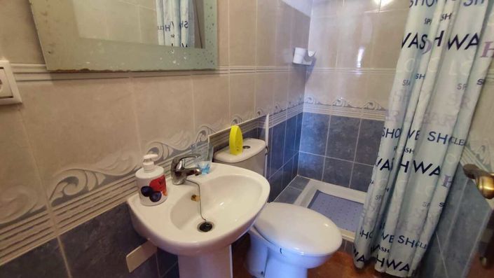 Image No.8-3 Bed Quad for sale