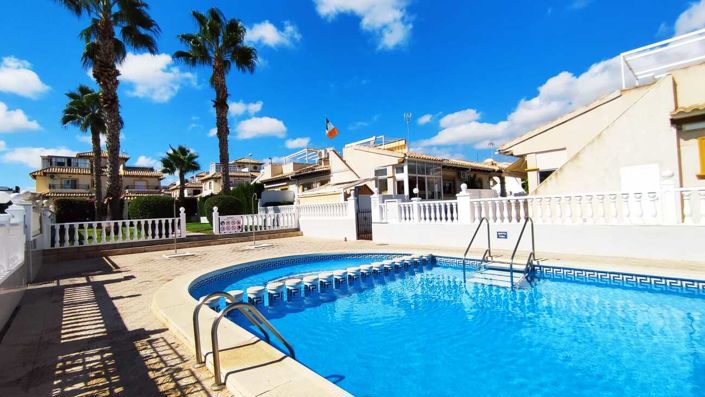 Image No.3-2 Bed Bungalow for sale