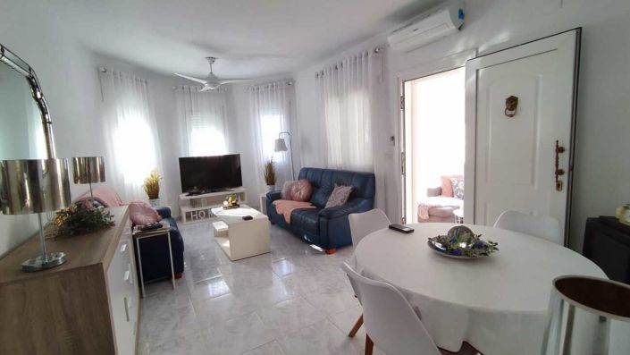 Image No.3-Villa de 4 chambres à vendre à La Florida