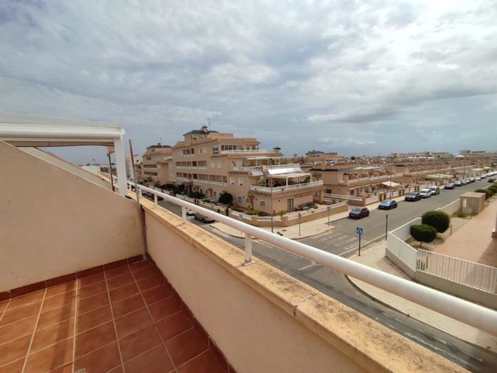 Image No.17-3 Bed Townhouse for sale