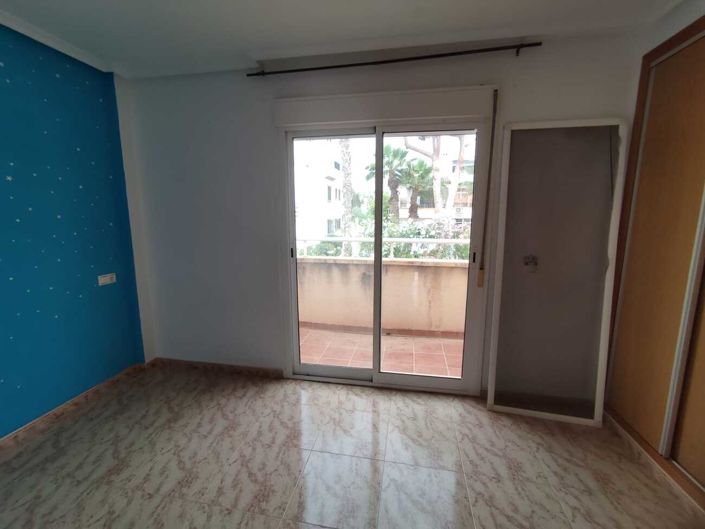 Image No.7-3 Bed Townhouse for sale