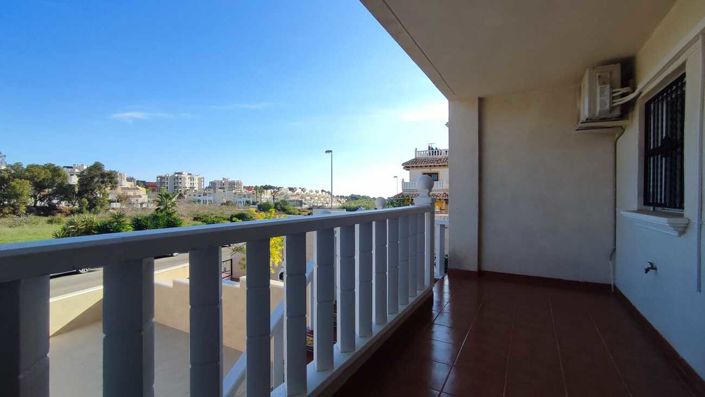 Image No.20-2 Bed Apartment for sale