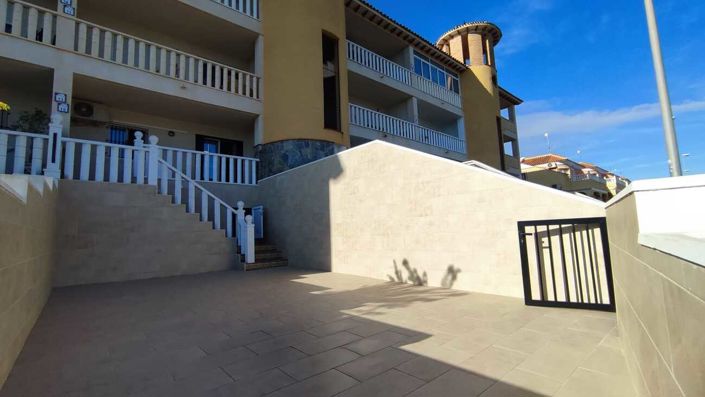 Image No.24-2 Bed Apartment for sale