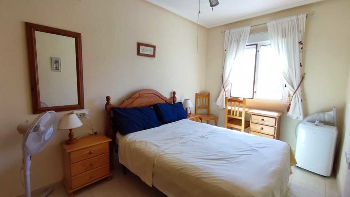 Image No.20-2 Bed Apartment for sale