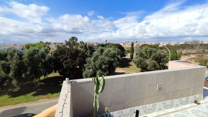 Image No.26-2 Bed Apartment for sale