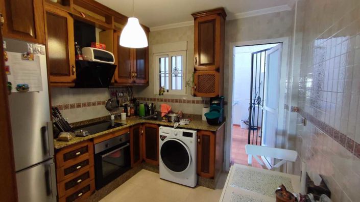 Image No.5-2 Bed Apartment for sale