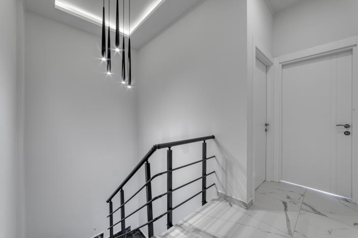 Image No.37-2 Bed Penthouse for sale