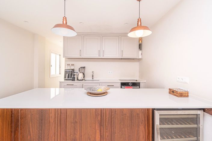 Image No.12-3 Bed Apartment for sale