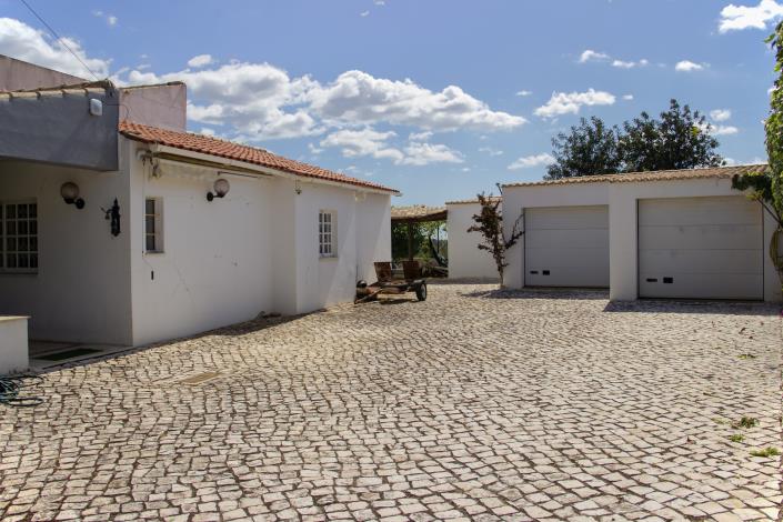 Image No.57-Maison de campagne de 3 chambres à vendre à Ferreiras