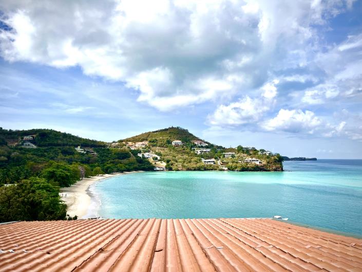 Image No.21-3 Bed Condo for sale