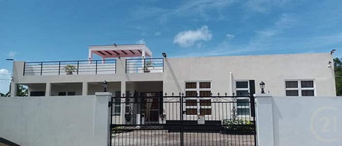 Image No.2-Maison / Villa de 3 chambres à vendre à Saint George