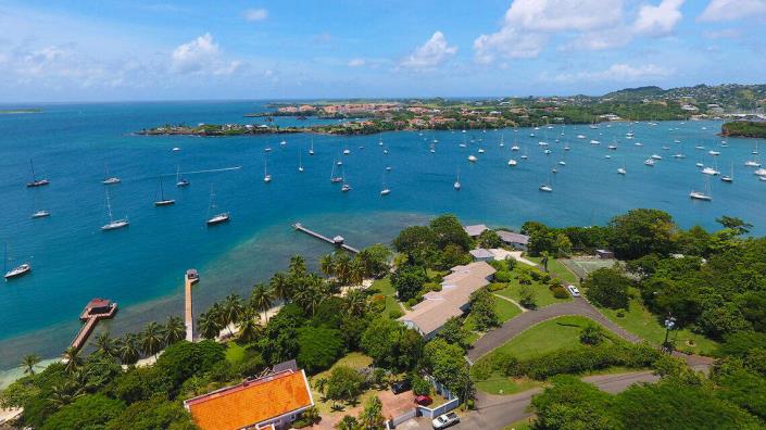 Image No.7-14 Bed Condo for sale