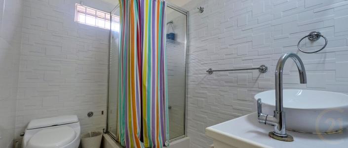 Image No.12-Maison / Villa de 9 chambres à vendre à Lance aux Epines