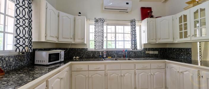 Image No.23-Maison / Villa de 9 chambres à vendre à Lance aux Epines