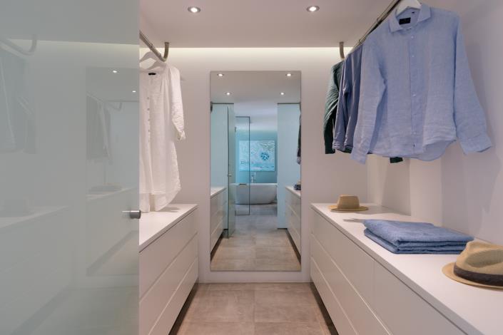 Image No.26-5 Bed Villa for sale