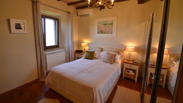 Image No.3-3 Bed Townhouse for sale