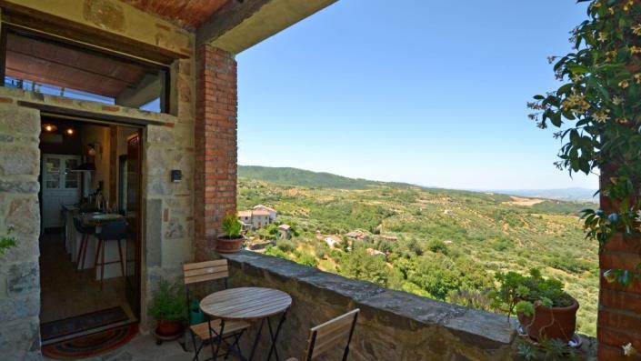 Image No.18-3 Bed Townhouse for sale