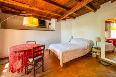 14-2013-207-Brac-stone-house-sea-view-for-sale