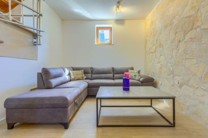 Image No.5-Maison de campagne de 3 chambres à vendre à Bol