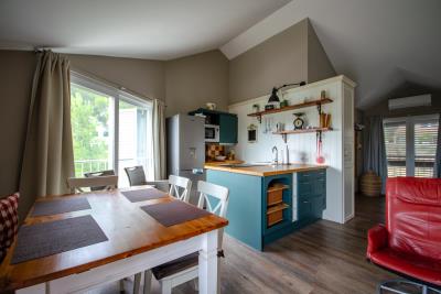 03-2013-195-Brac-villa-sea-view-for-sale