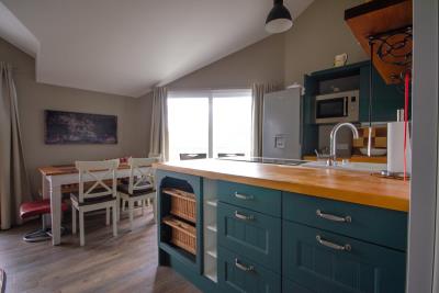 04-2013-195-Brac-villa-sea-view-for-sale