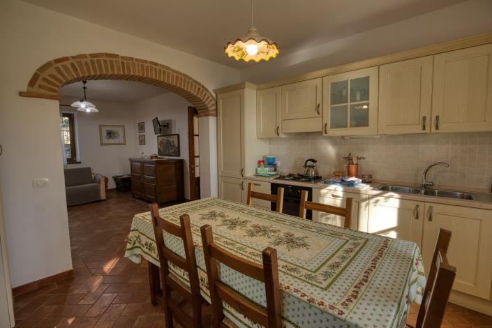 Image No.7-Maison de campagne de 4 chambres à vendre à Cortona