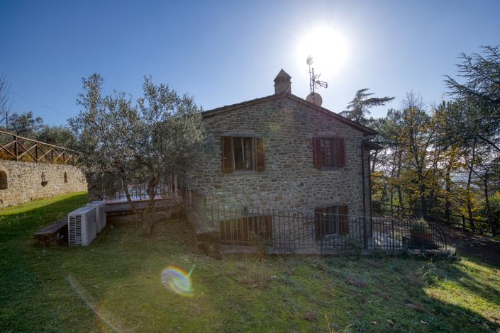 Image No.12-Maison de campagne de 4 chambres à vendre à Cortona