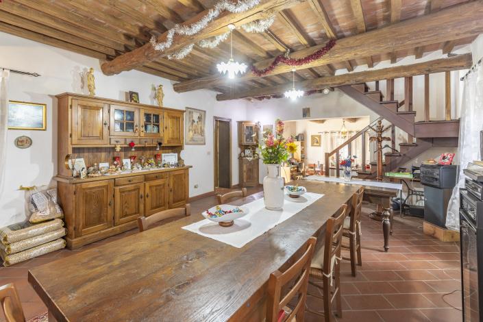 Image No.9-Maison de campagne de 3 chambres à vendre à Cortona