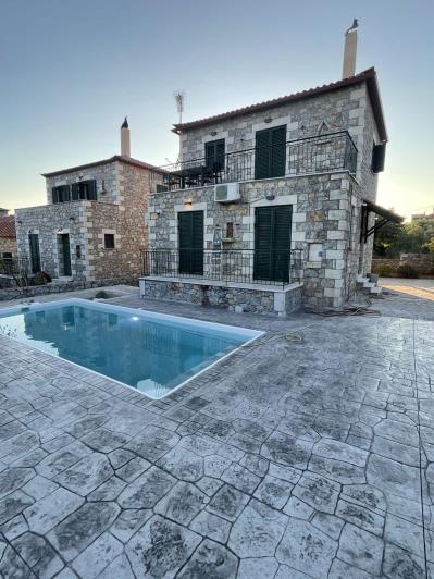 Image No.15-2 Bed Villa / Detached for sale