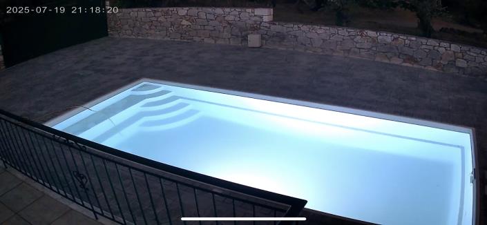 Image No.20-2 Bed Villa / Detached for sale