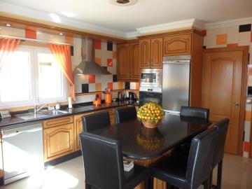 75fedc67-2671-4402-a76d-8bc096357a40