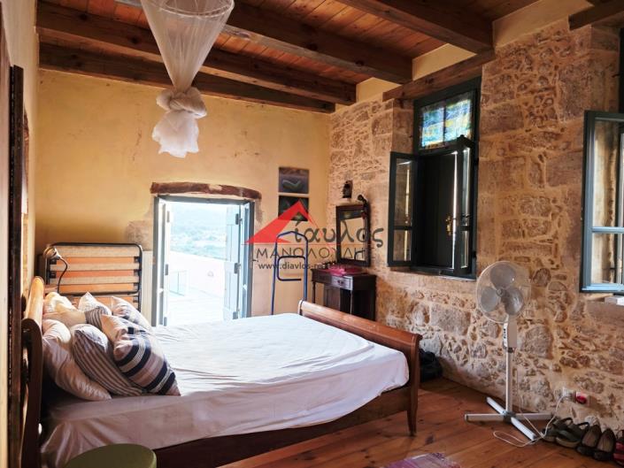 Image No.15-4 Bed Villa / Detached for sale