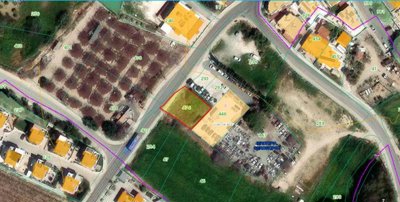 Commercial Land For Sale  in  Geroskipou