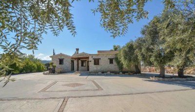 Detached Villa For Sale  in  Latchi
